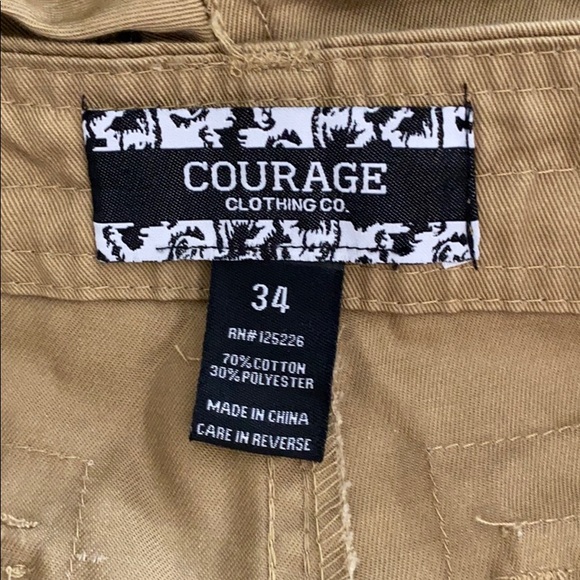 Cargo shorts - Picture 7 of 7